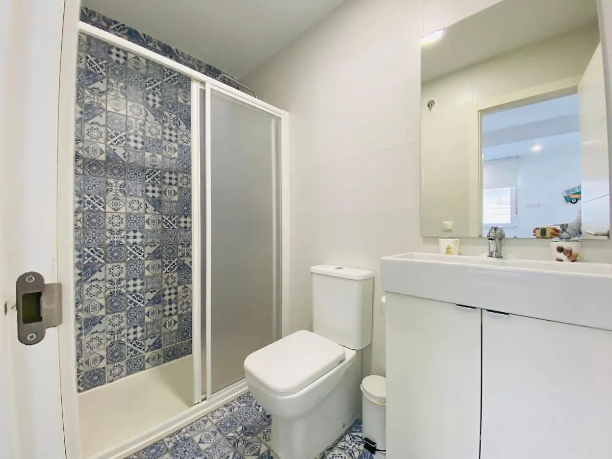 Апартаменты Bonito Apartamento En 2º Linea De Playa & Parking Малага